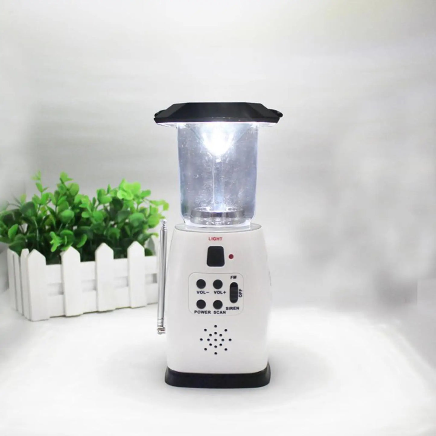 Emergency Solar Wind Up Hand Crank 8 LED Flashlight FM/AM Weather Radio